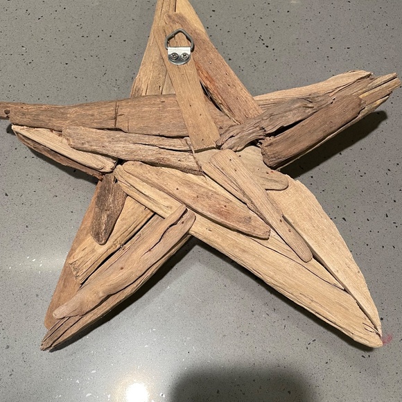 Rustic wooden star - Picture 4 of 5